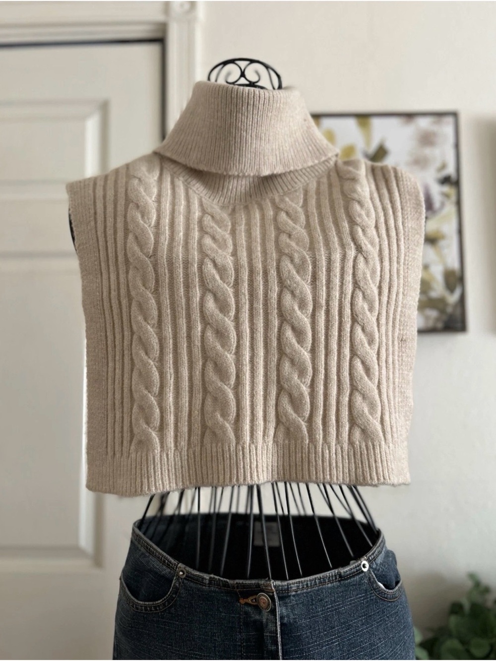 NWOT Rachel Zoe Women Retro Beige Cable Knit Sweater Vest Shawl Cape Poncho